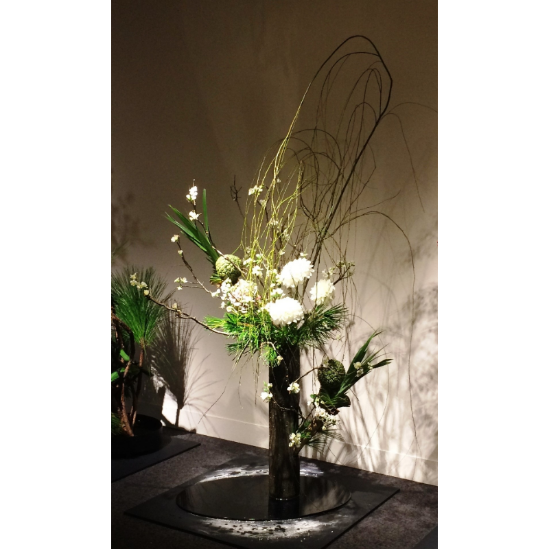 草月いけばな展画像