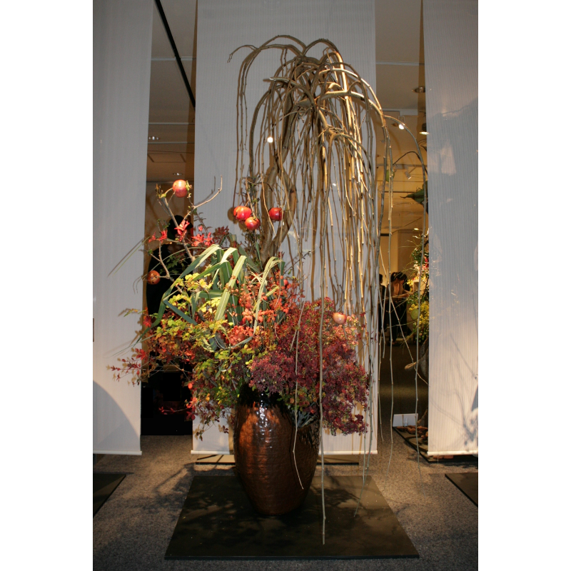 草月いけばな展画像